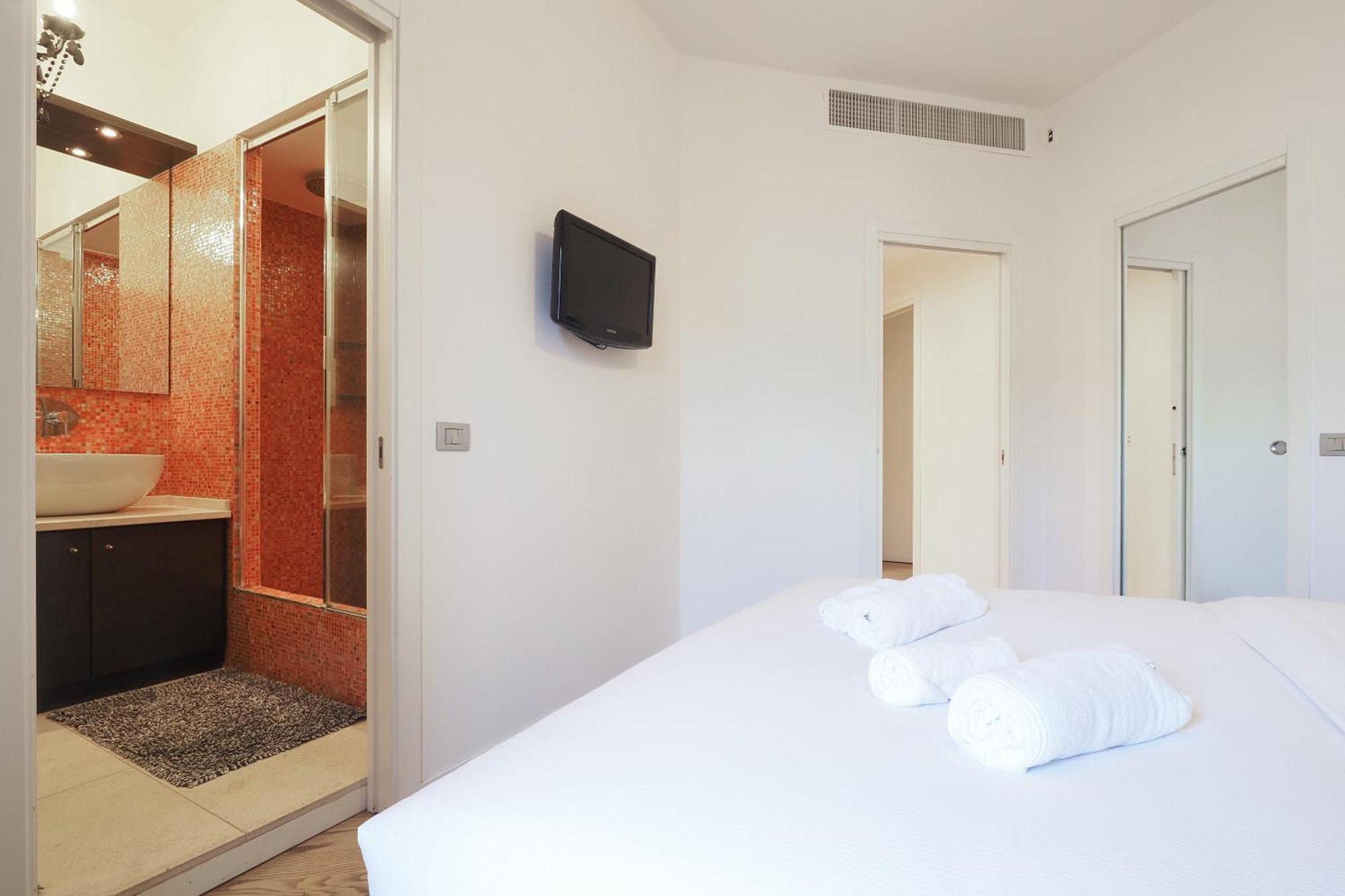 Primopiano - Ronchi Apartment Mailand
